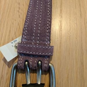Woman's suede belt in XL